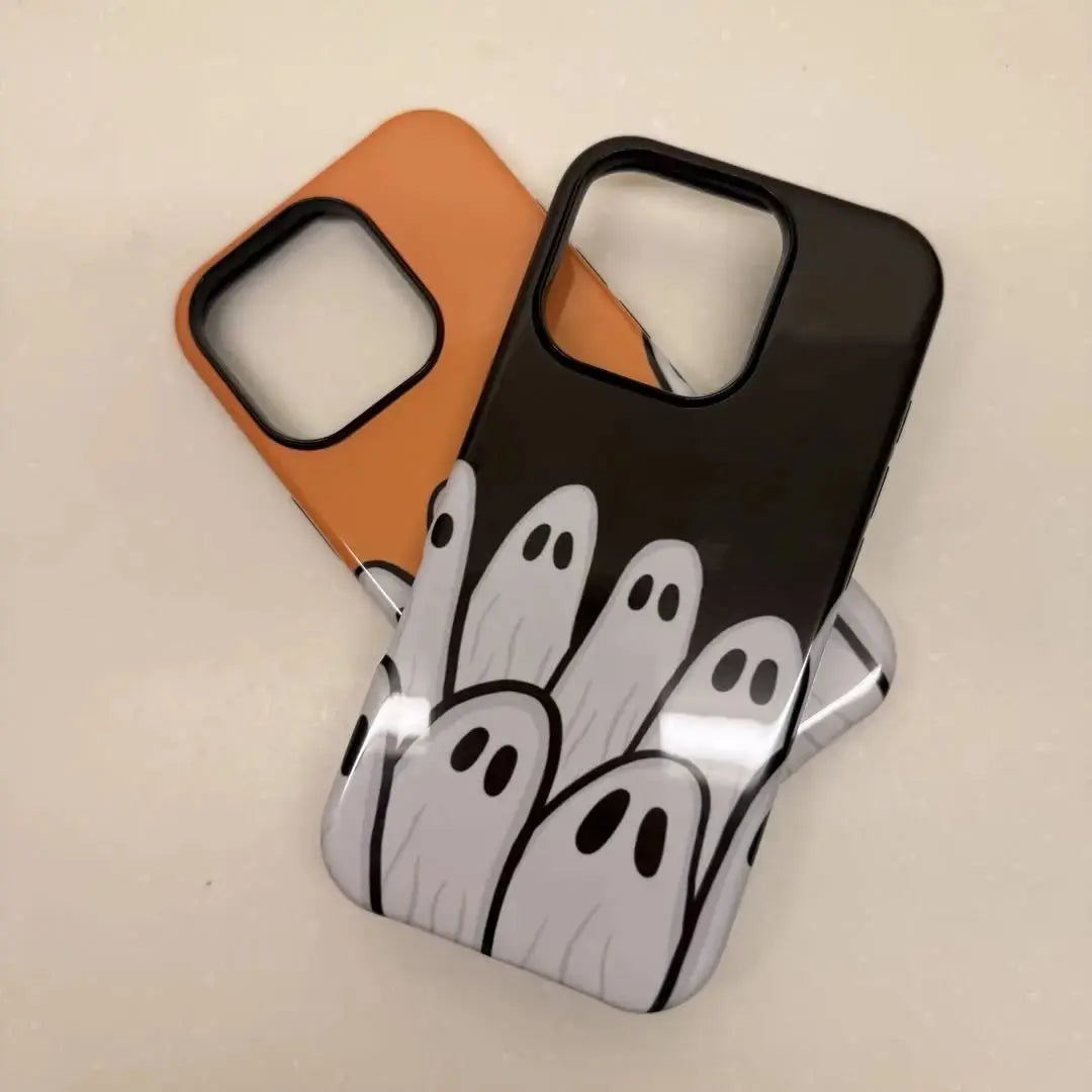 This Halloween phone case perfectly blends classic horror movie elements, bringing a unique trendy vibe that makes it a must-have fashion item for the season.