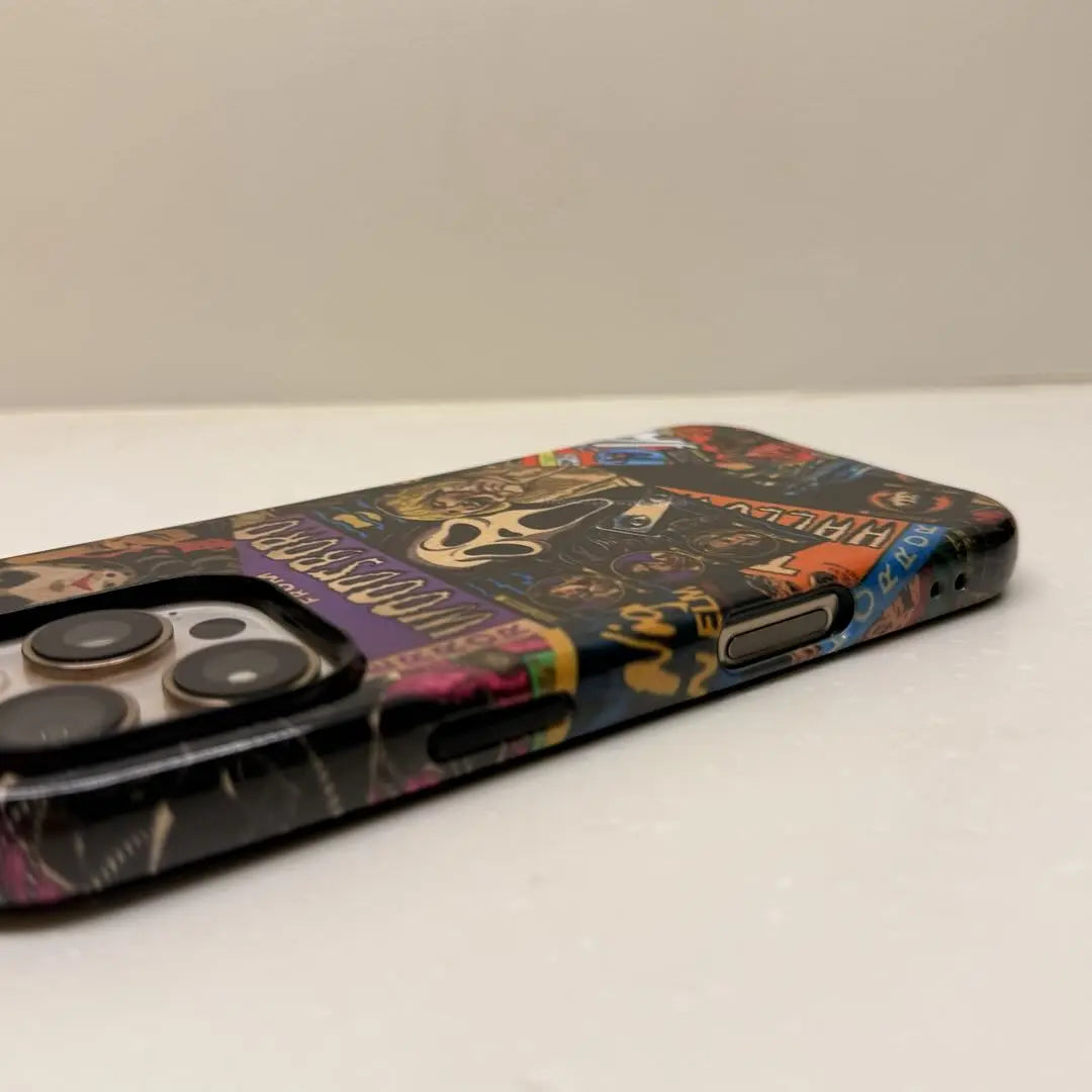 This Halloween phone case brings together classic horror movie characters and elements, making your phone a one-of-a-kind accessory for the holiday.