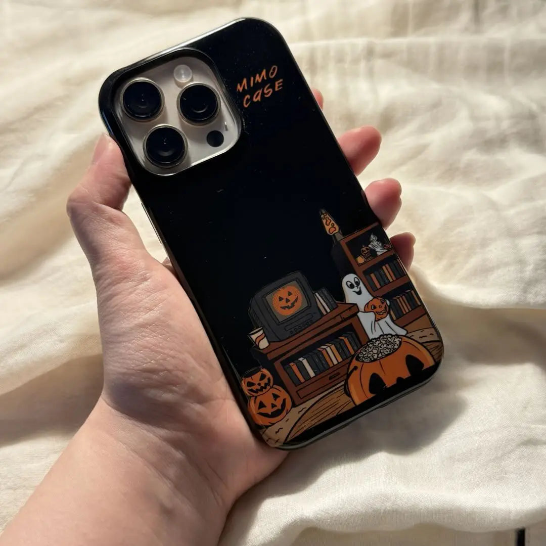 A LONELY HALLOWEEN PHONE CASE mimocase
