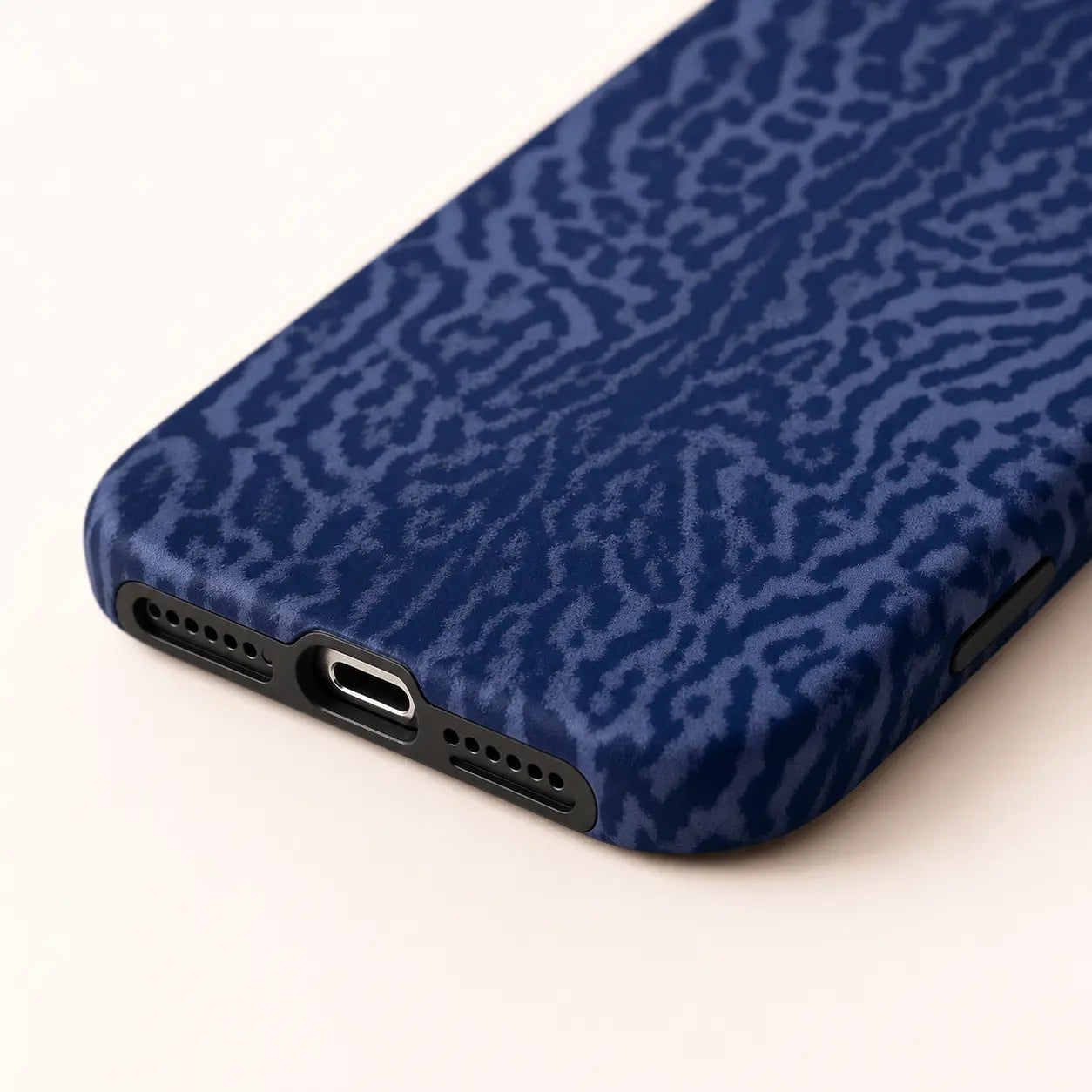 Blue leopard print phone case
