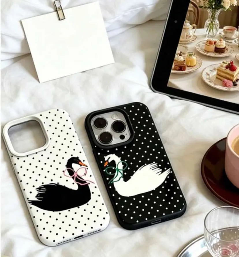 POLKA DOT COUPLE SWAN PHONE CASE mimocase