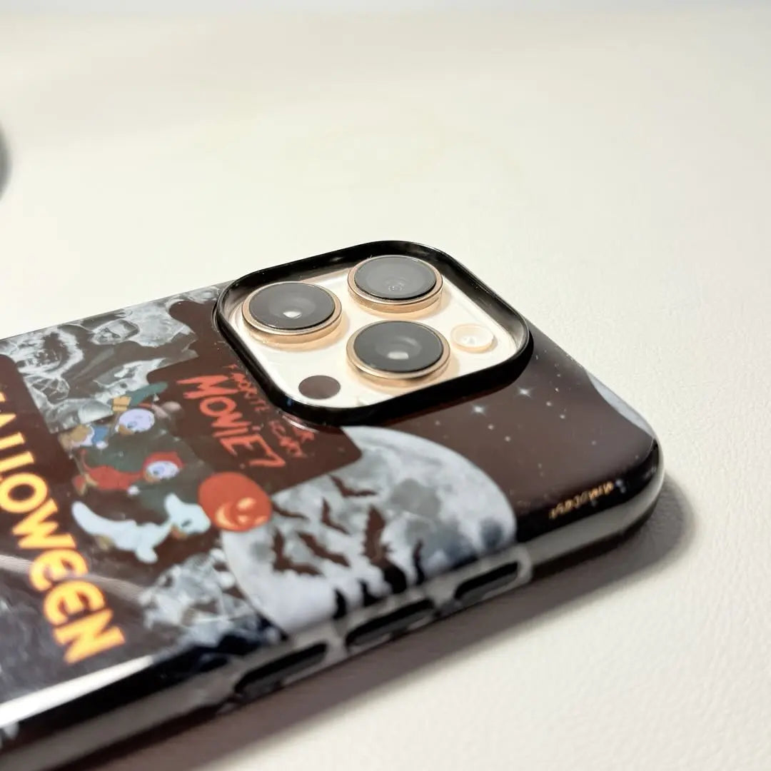 THE WEARY SUPERHERO PHONE CASE mimocase